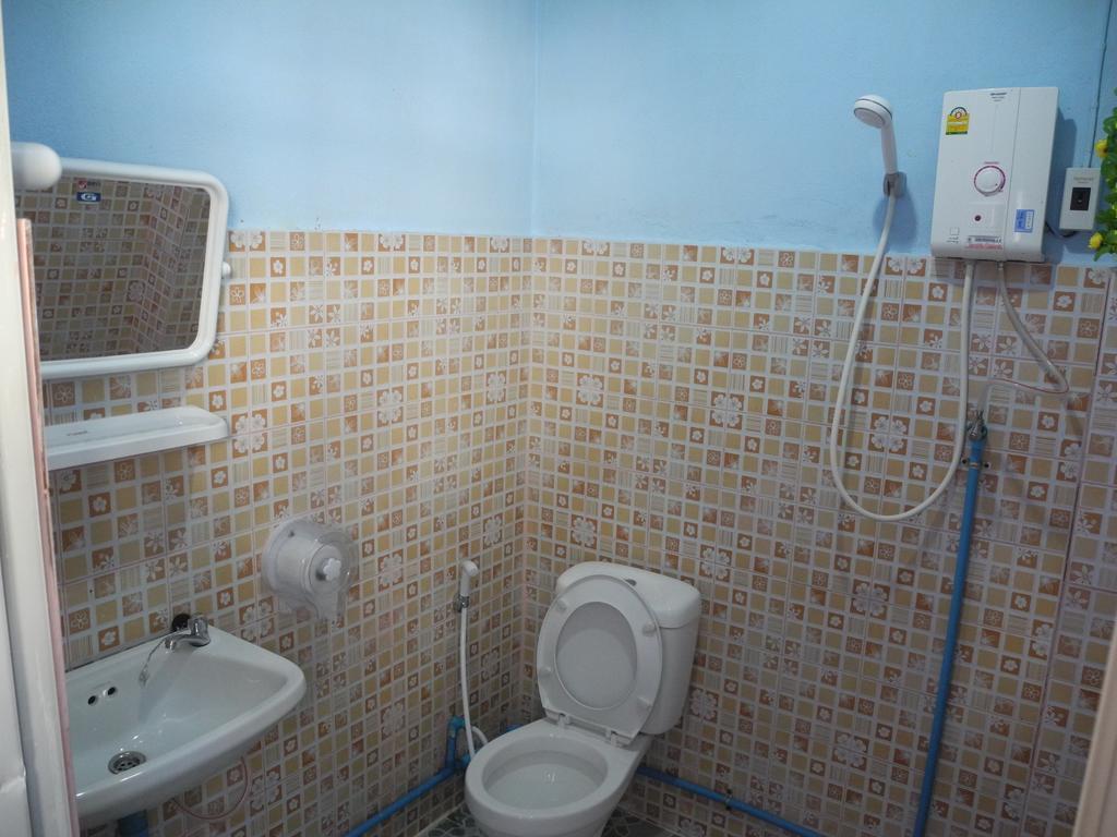 Nam Pueng Place 2 Csiangszen Szoba fotó